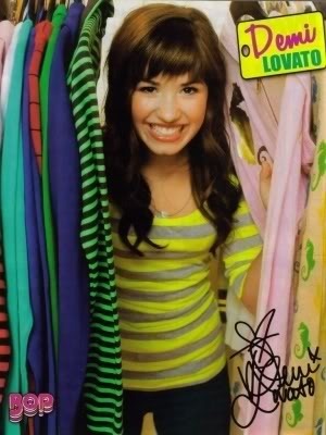 Demi Lovato - 12 Voturi - Alege 2