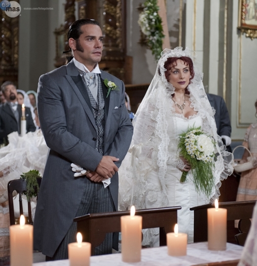 normal_La-boda-de-Aimee-y-Renato_2-92756ba2-30cd-102d-a8fa-0019b9d5c8df normal_La-boda-de-Aimee-y-Renato_2-92756ba2-30cd-102d-a8fa-0019b9d5c8df