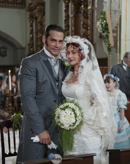 normal_La-boda-de-Aimee-y-Renato_4-9c0c41ae-30cd-102d-a8fa-0019b9d5c8df normal_La-boda-de-Aimee-y-Renato_4-9c0c41ae-30cd-102d-a8fa-0019b9d5c8df