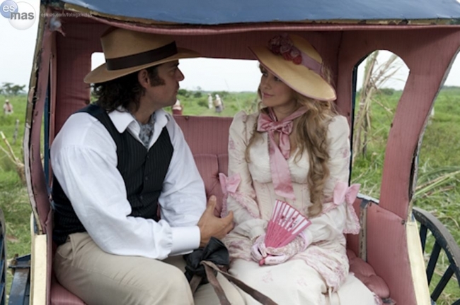 normal_Renato-de-paseo-con-Regina-y-Aimee_corazon085-55f0b922-1177-102d-83fc-0019b9d5c8df normal_Renato-de-paseo-con-Regina-y-Aimee_corazon085-55f0b922-1177-102d-83fc-0019b9d5c8df