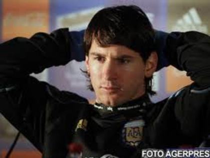 images1 - poze cu Lionel Messi