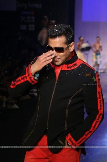 SALMAN16