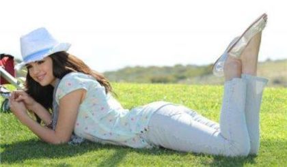 25395543_SSCFYWCUV - Dream Out Loud