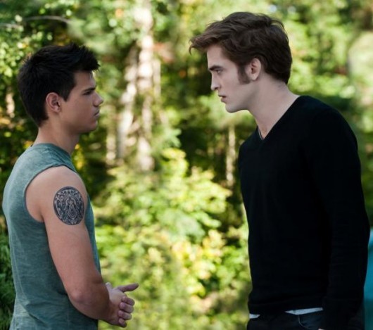 twilight-eclipse-stills-15_01-530x469