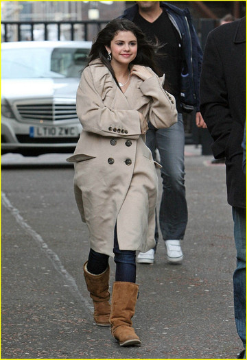 selena-gomez-o2-arena-concert-20