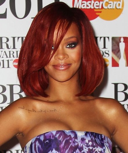 Rihanna (21)