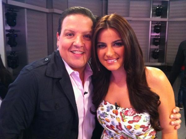 004 (1)0 - 00 Maite Perroni 001