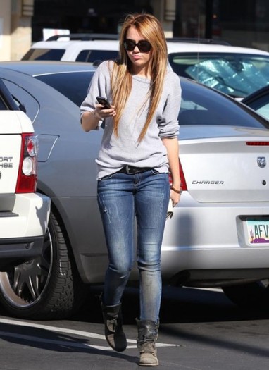 miley-panera-perfect-3-540x742