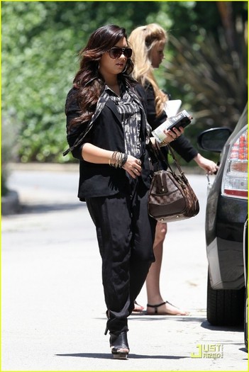 demi-lovato-lunchtime-lady-12 - disney actress 2