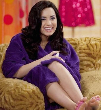 Demi-Lovato-Videos-Launch-n