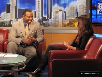 normal_005 - 06-16-11  Selena Gomez on Good Day Atlanta