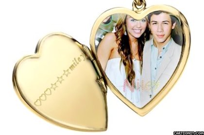 captionit1080639712D31 - MILEY CIRUS