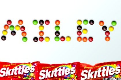 captionit1083321261D32 - MILEY CIRUS