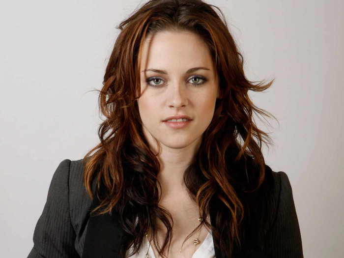 Kristen Stewart 6 - Kristen Stewart - Bella Swan