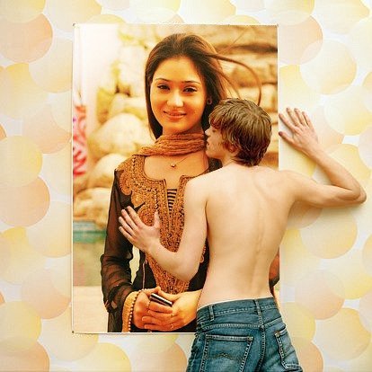 34704_154221054610671_100000683320001_312919_3227896_n - sara khan sadhna culoarea fericirii