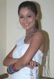 47864_144354632273264_100000961849187_198187_8338701_n - sara khan sadhna culoarea fericirii