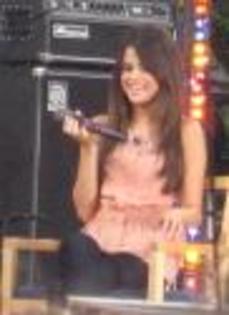 IMG_6643 - Selena Gomez good morning America Pix