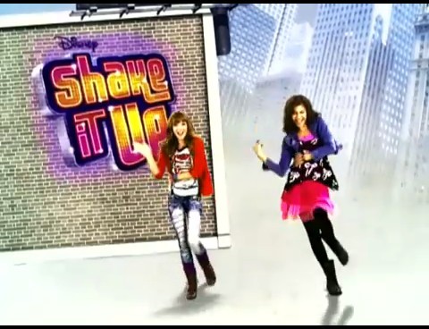 bscap0075 - 0    Shake It Up-Behind The Scenes-ScreenCaps 0