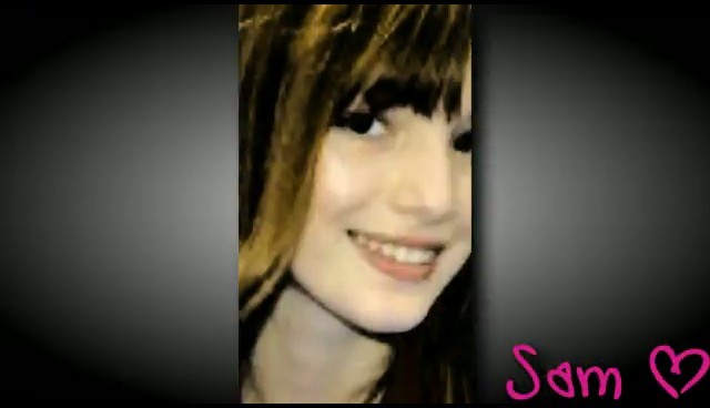 bscap0010 - 0    Just The Way You Are-Bella Thorne 0
