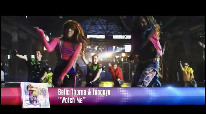 bscap0321 - 0    Bella And Zendaya-Watch Me-ScreenCaps 0