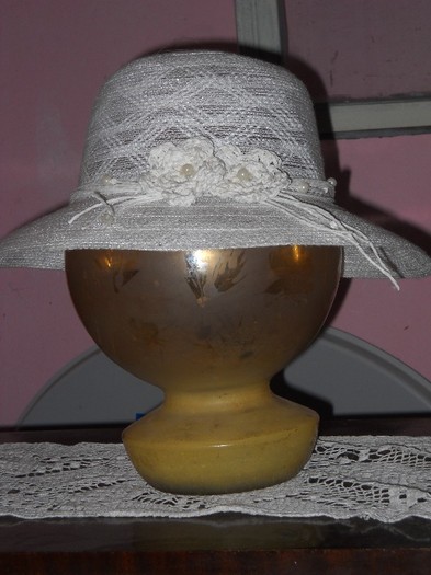 Cap cu ............clop !!!! Cap cu ............clop !!!!