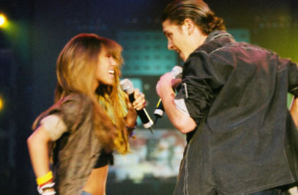 010 - RBD Evento Oye 2005