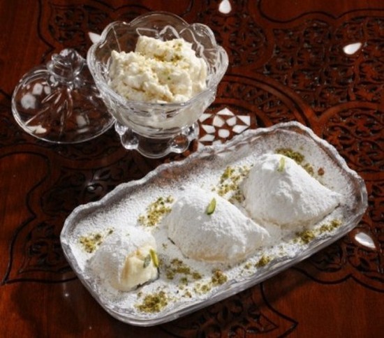 1269363065_dulciuri-arabe-10