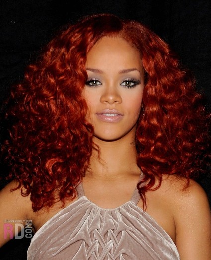 Rihanna-American-Idol-April-14-2011-rihanna-21056276-1400-1728 - Rihanna-Roby Rihanna Fenty