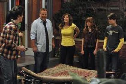 images (3) - bella thorne in WOWP