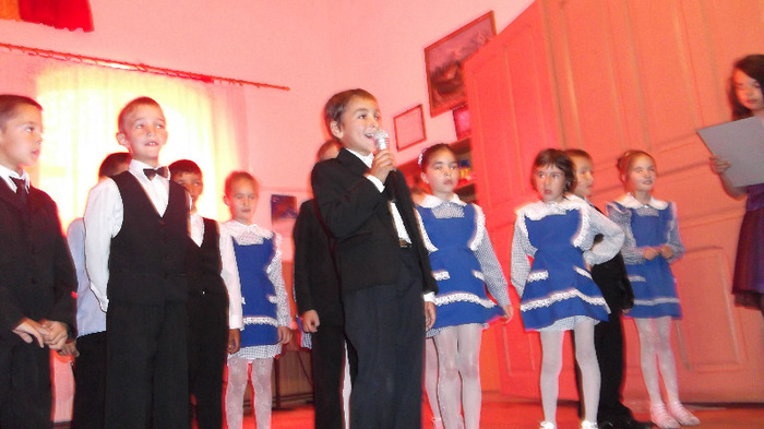 Picture 021 - Serbare final scoala 2011