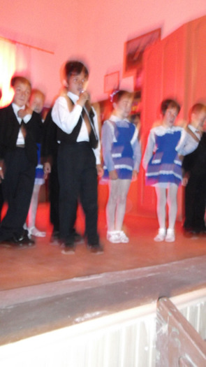 Picture 032 - Serbare final scoala 2011