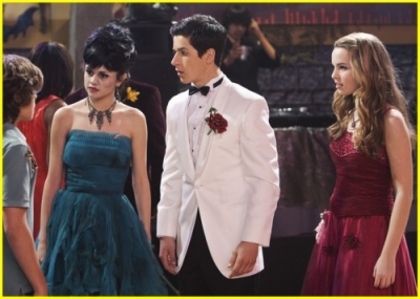 normal_selena-gomez-zombie-prom-02 - Wizards Of Waverly Place - Wizards and Vampires vs Zombies - Promotional Stills