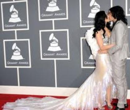 imgres - Grammy 2011