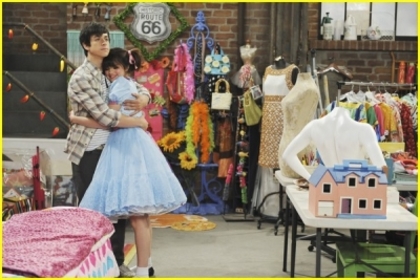 normal_006 - Wizards Of Waverly Place - Doll House - Promotional Stills