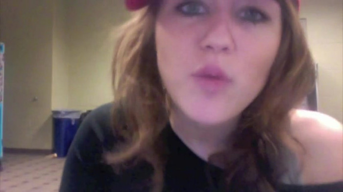 Miley Says Goodbye to Twitter 293
