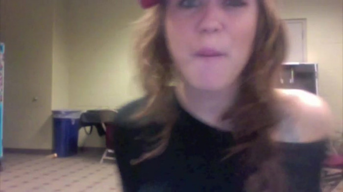 Miley Says Goodbye to Twitter 313