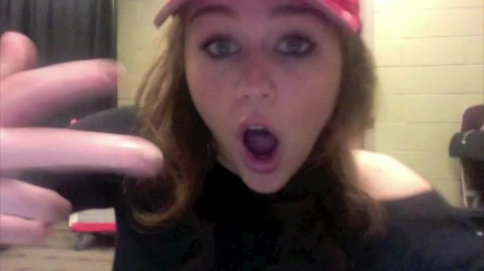 Miley Says Goodbye to Twitter 575