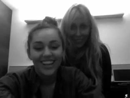 Miley & Tish _See you in Manila_ 003
