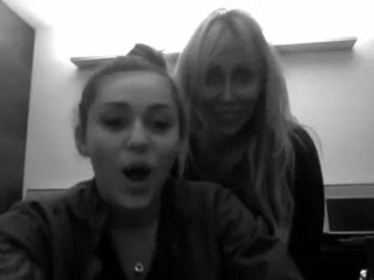 Miley & Tish _See you in Manila_ 004