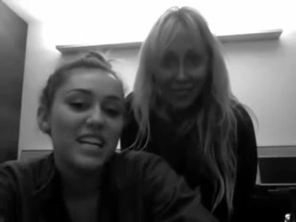 Miley & Tish _See you in Manila_ 025