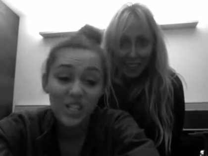 Miley & Tish _See you in Manila_ 049