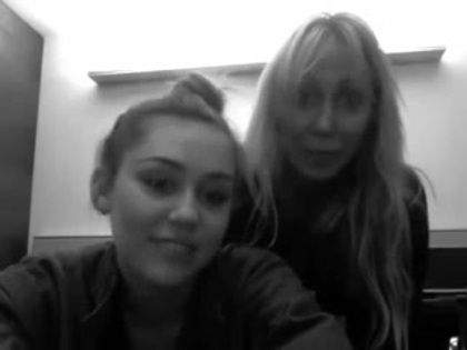 Miley & Tish _See you in Manila_ 098 - Miley and Tish - See you in Manila - Captures