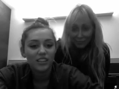 Miley & Tish _See you in Manila_ 119