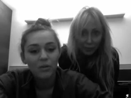 Miley & Tish _See you in Manila_ 139