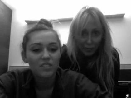 Miley & Tish _See you in Manila_ 142