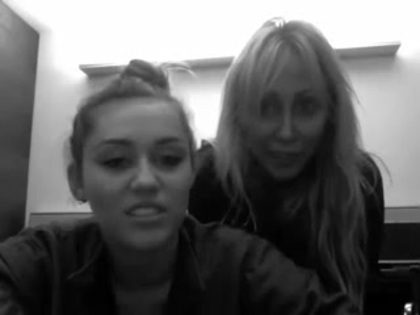 Miley & Tish _See you in Manila_ 144