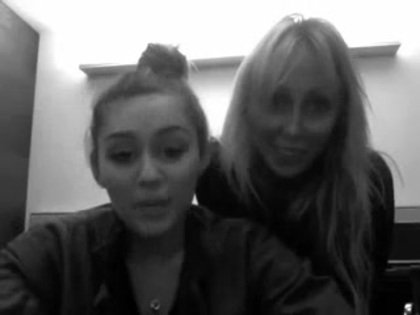 Miley & Tish _See you in Manila_ 168