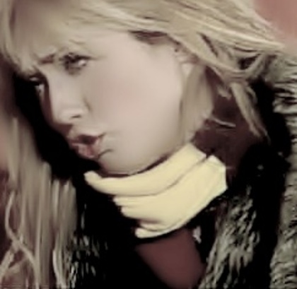 -puciatutu .{ Anne_17