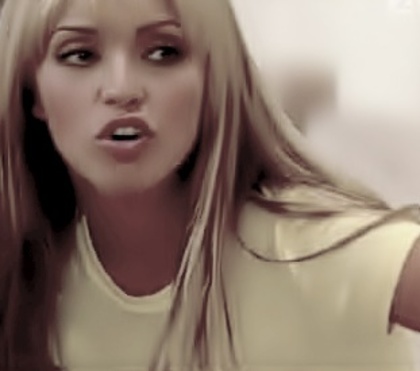 -puciatutu .{ Anniii _60