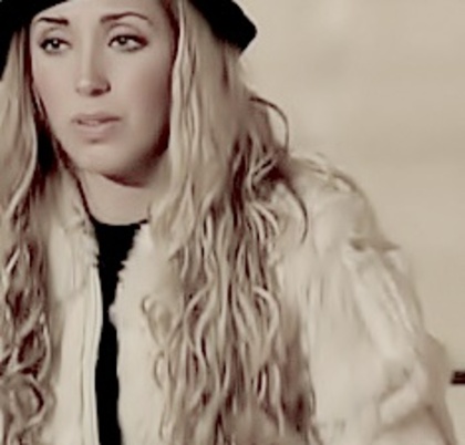 puciatutu } Anne . 35